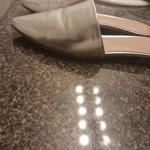 Women silver flats